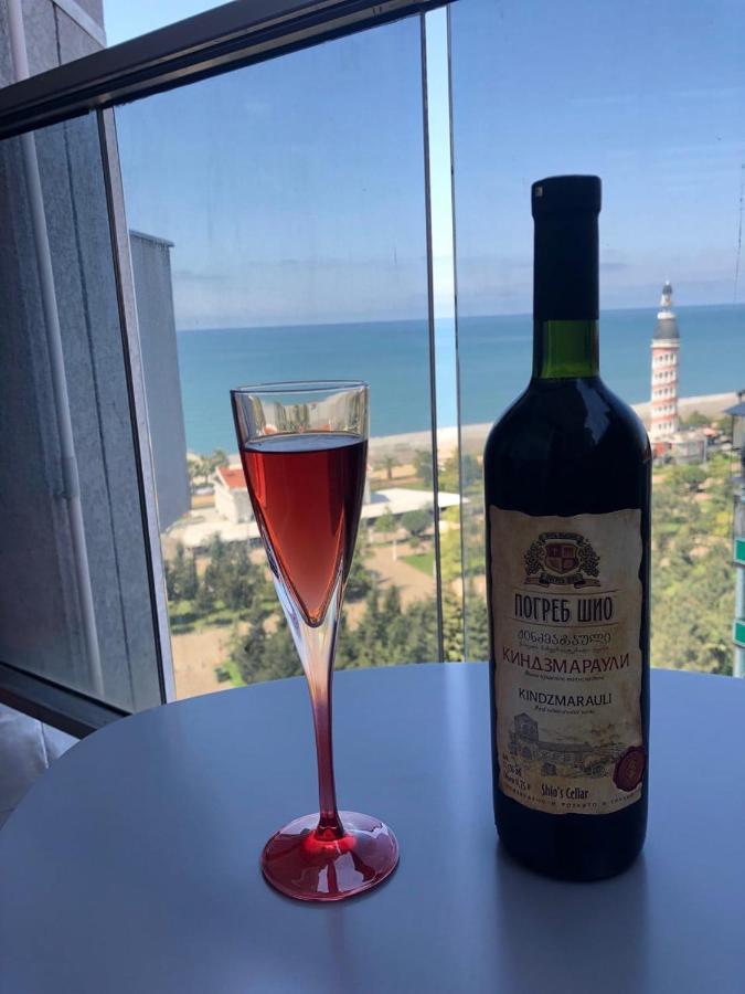Batumi Orbi Sea Tawer Apartamento Exterior foto