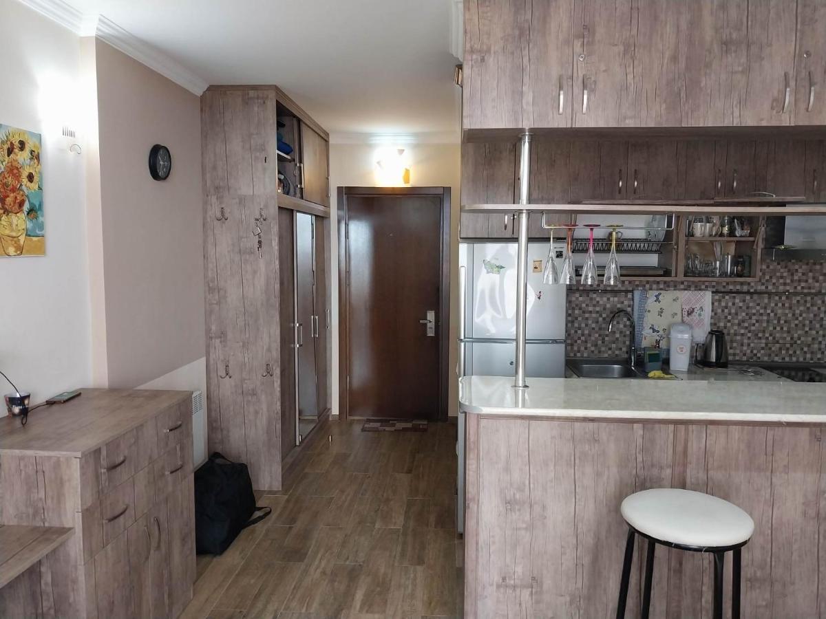 Batumi Orbi Sea Tawer Apartamento Exterior foto